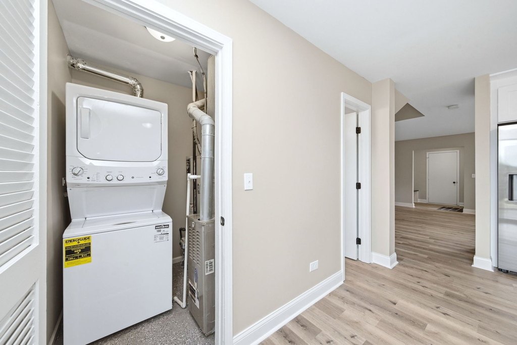 1140 Brunswick Lane - Photo 10