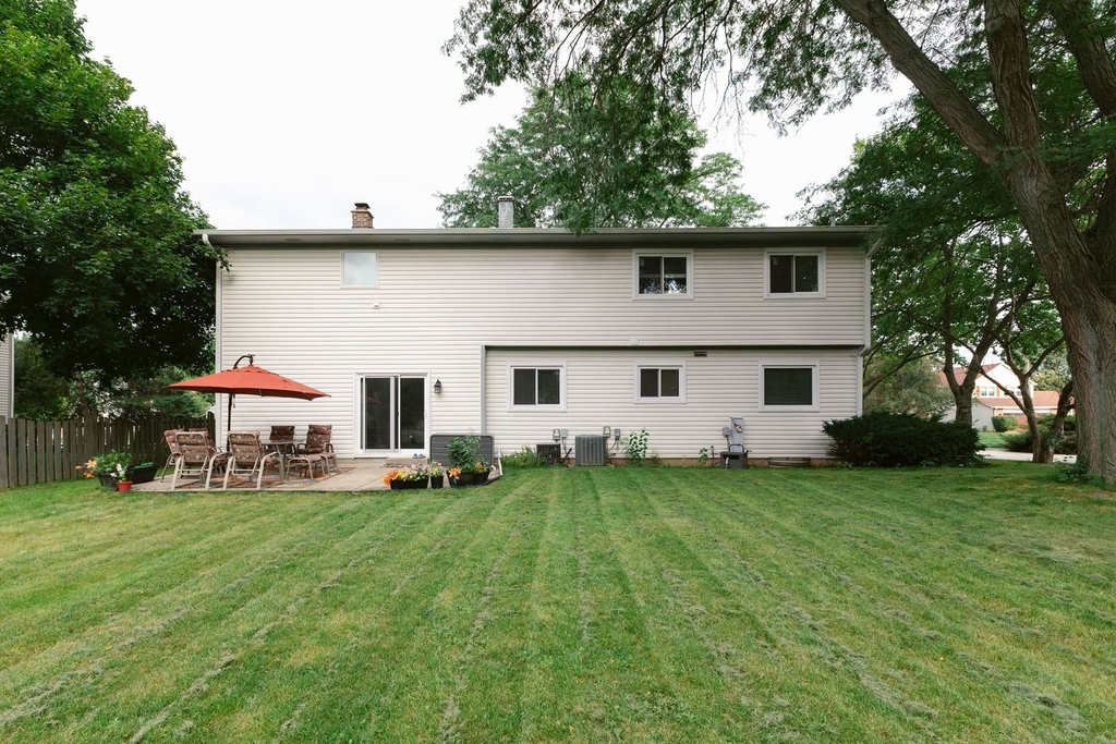 520 Highland Grove Drive - Photo 20