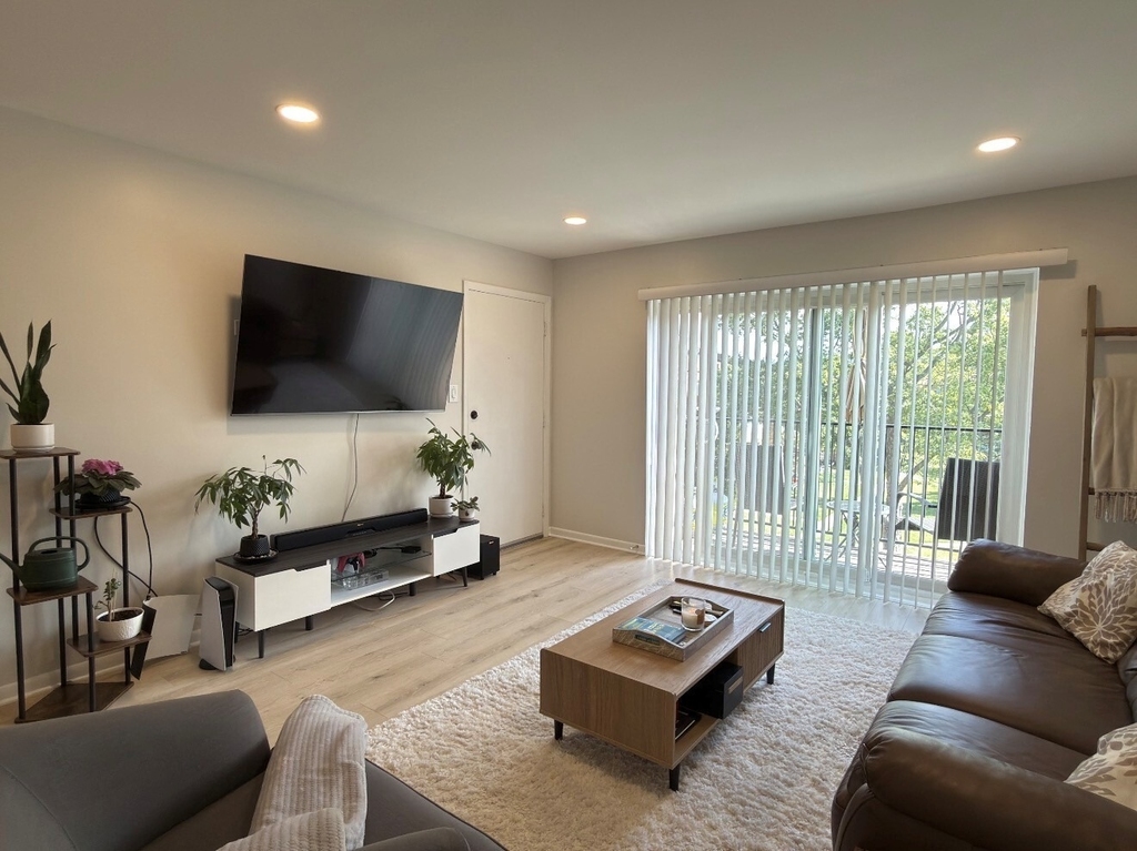 9416 Bay Colony Drive - Photo 7