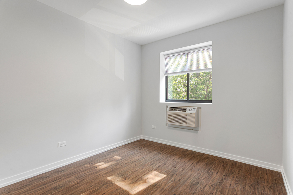 6134 N Kenmore Avenue - Photo 8