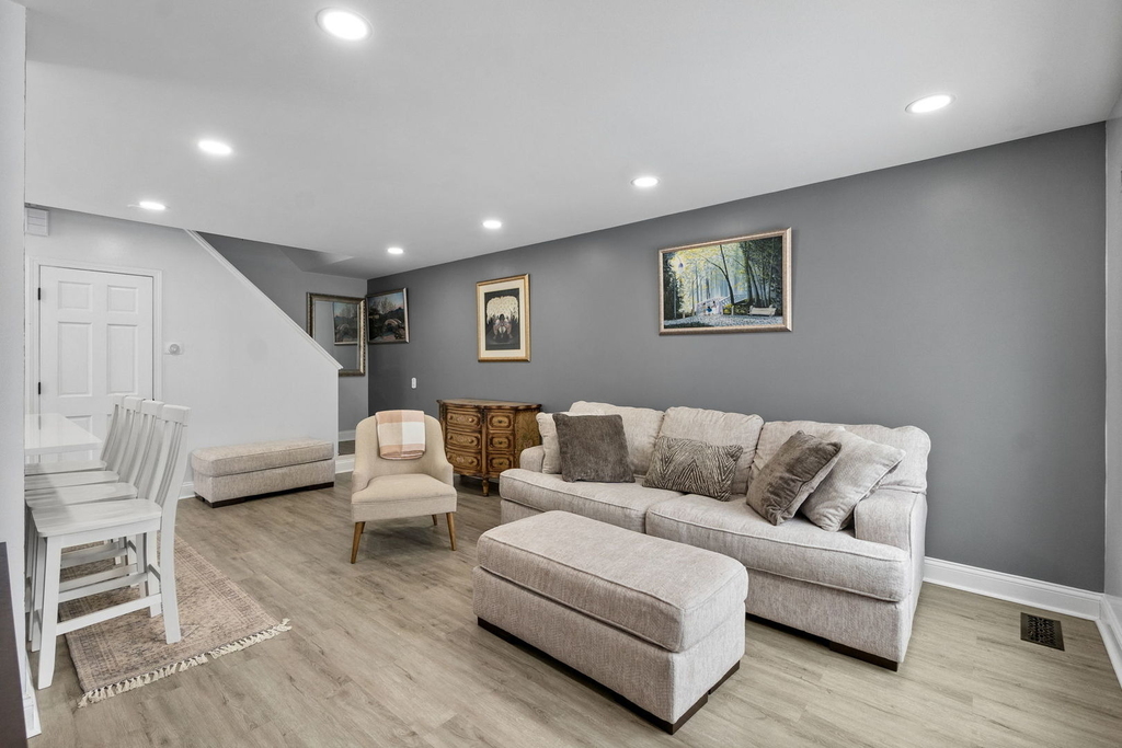 1688 Normantown Road - Photo 2