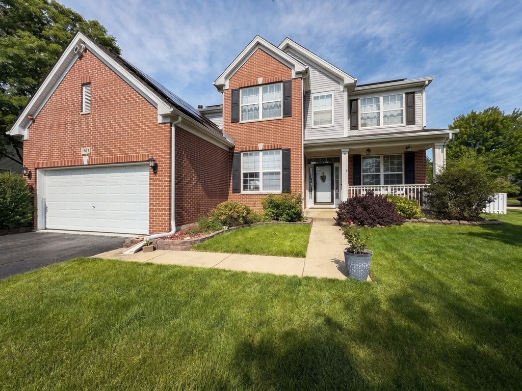 1615 Maureen Drive - Photo 1