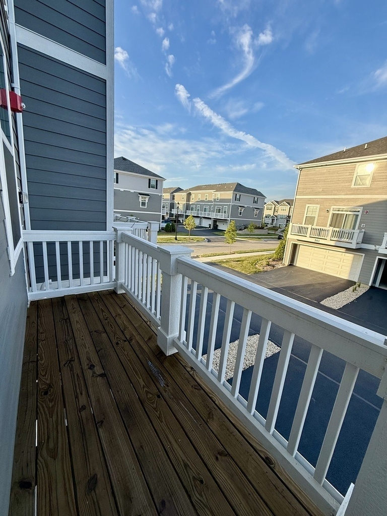 553 Yosemite Way - Photo 17