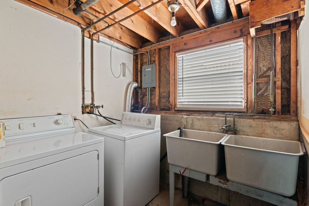 123 Ogden Avenue - Photo 11