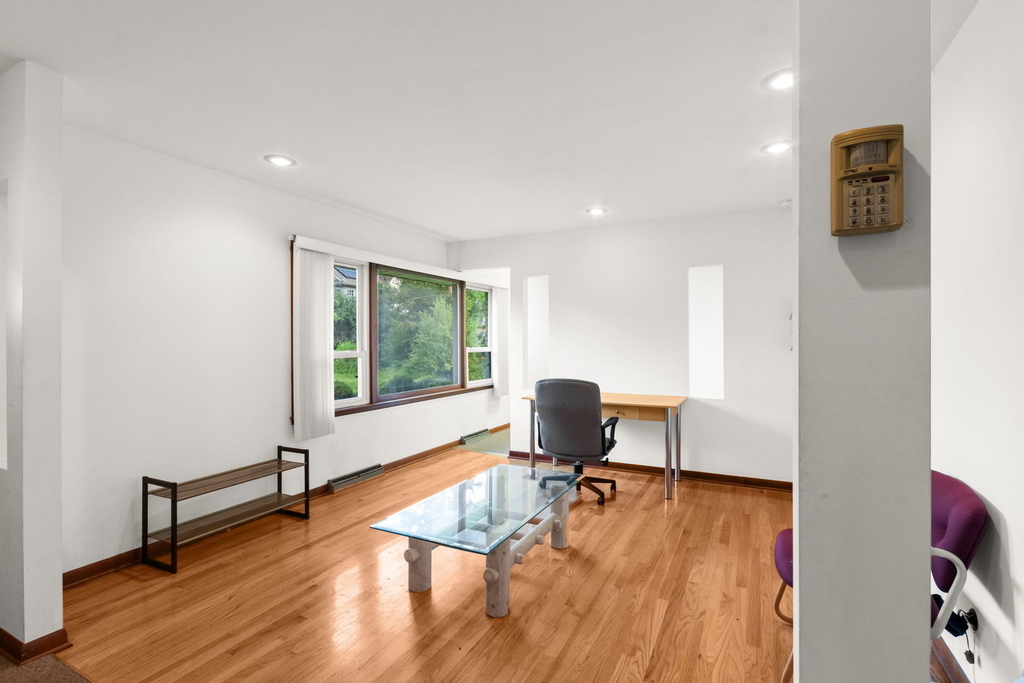 123 Ogden Avenue - Photo 12