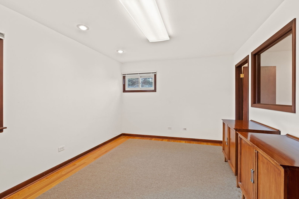 123 Ogden Avenue - Photo 24