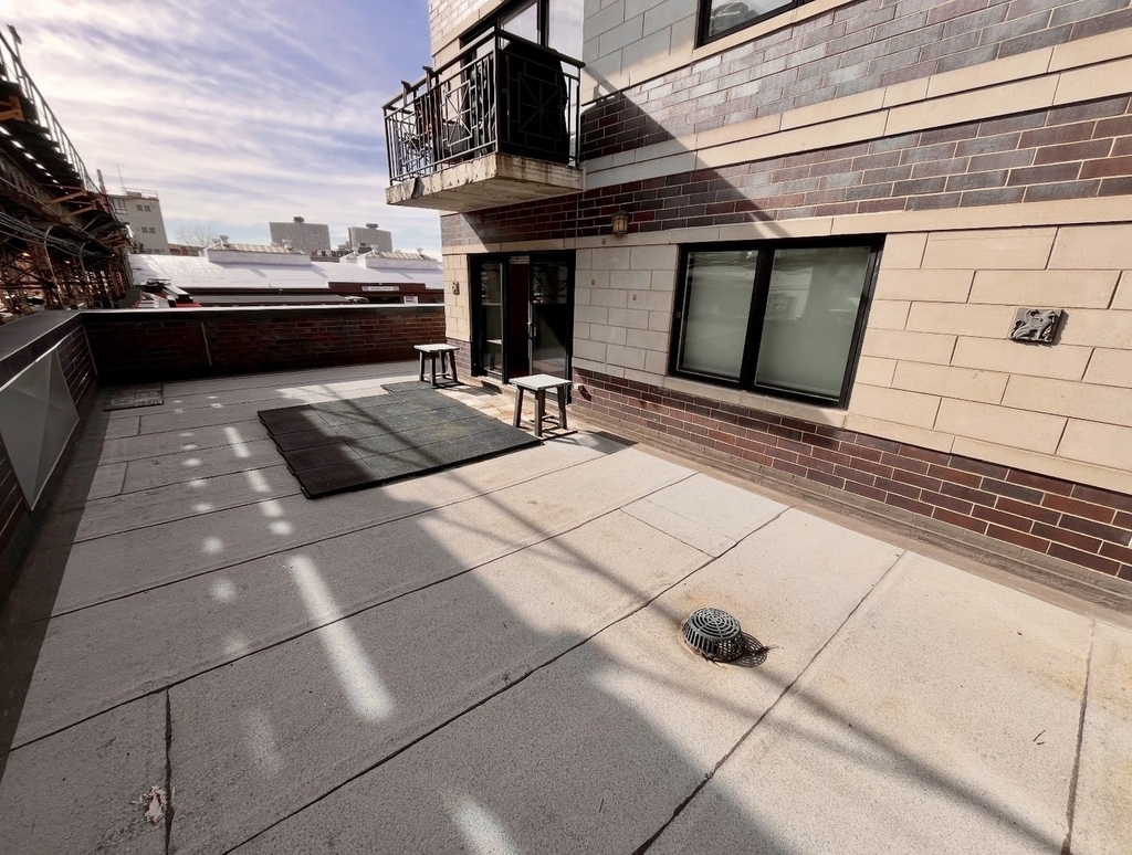 1601 S State Street - Photo 4