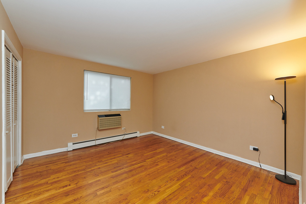 1762 W Highland Avenue - Photo 7