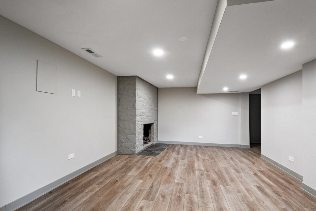 3001 W Chase Avenue - Photo 24