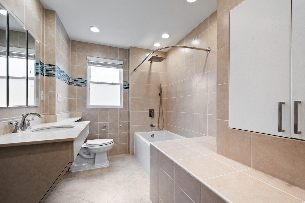 3001 W Chase Avenue - Photo 19