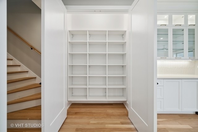 2614 W Chicago Avenue - Photo 8