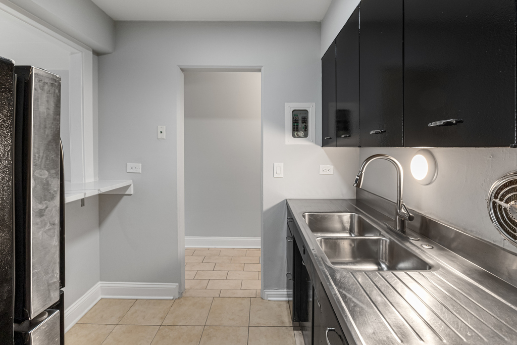 6012 N Kenmore Avenue - Photo 4