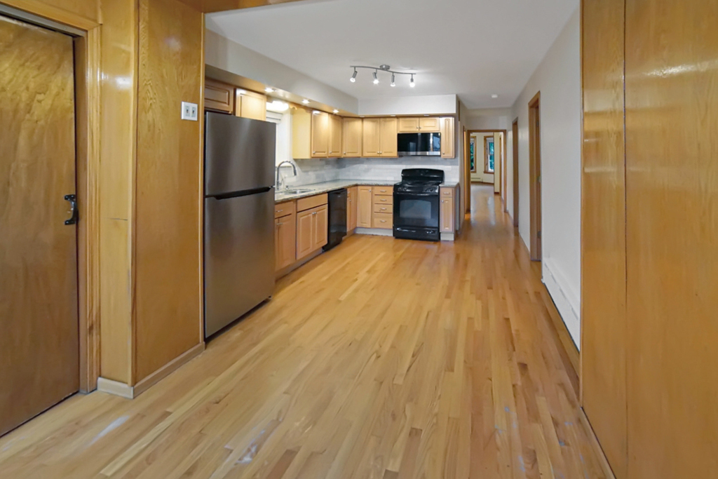 5028 W Pensacola Street - Photo 4