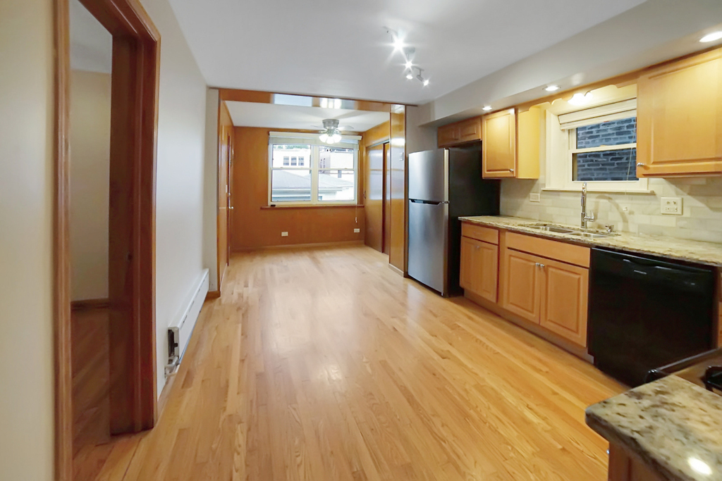 5028 W Pensacola Street - Photo 3