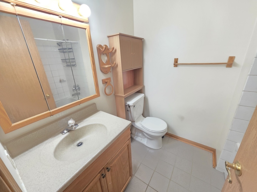 801 Brook Drive - Photo 10