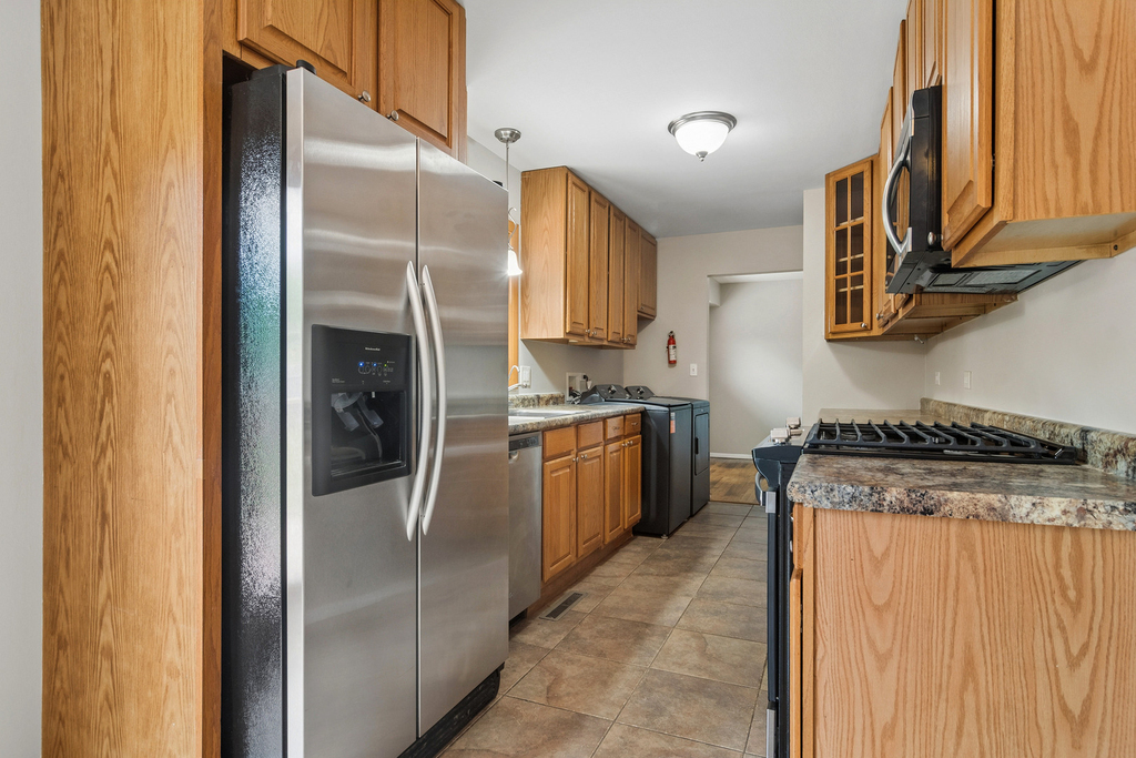 1525 N Patton Avenue - Photo 6