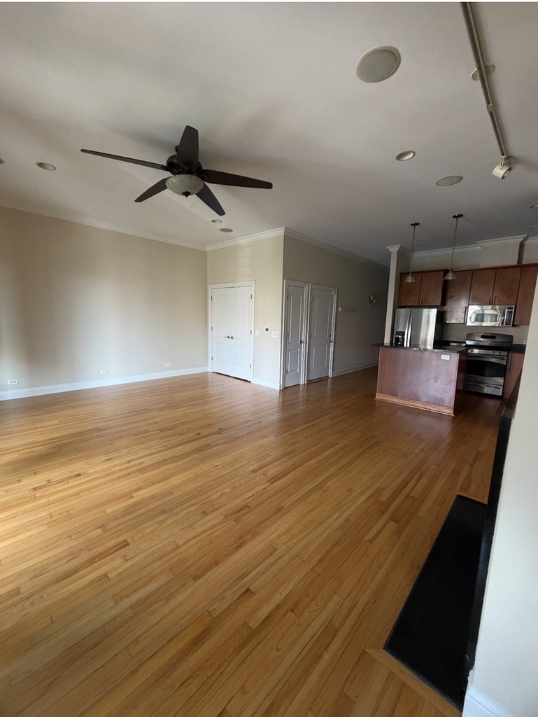 2903 W Irving Park Road - Photo 6