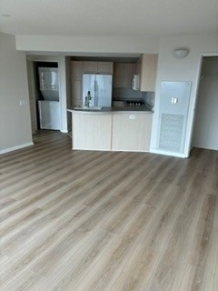 1720 Maple Avenue - Photo 4