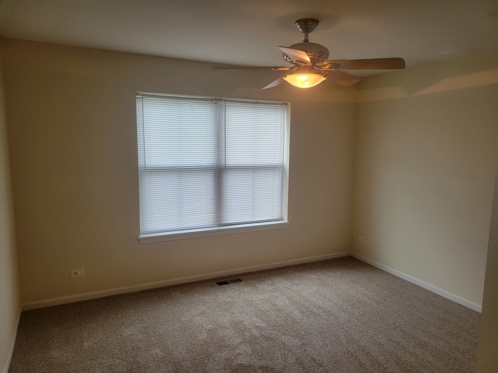 490 Dancer Lane - Photo 9