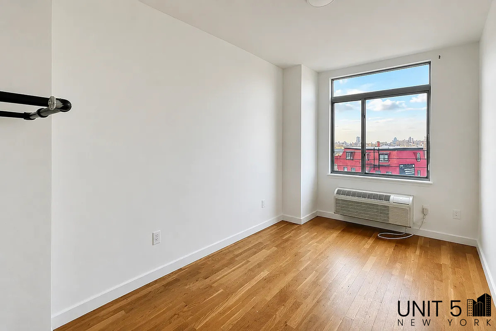 184 Noll Street - Photo 7