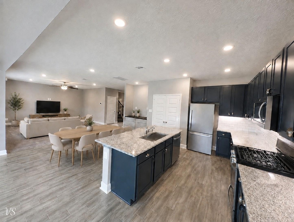 10719 Hidden Arrow Court - Photo 1