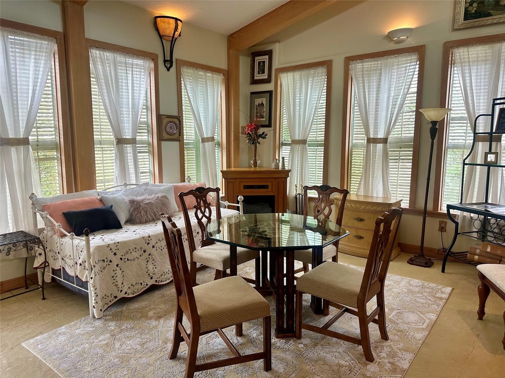 114 5th Street - Photo 4