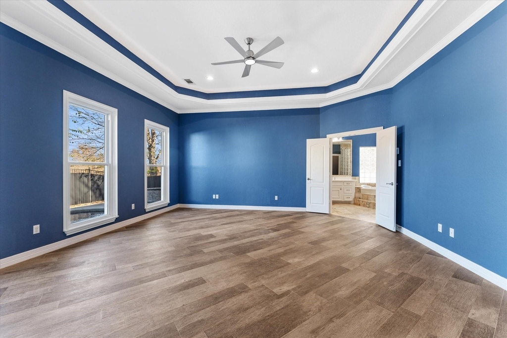 98 Victoria Drive W - Photo 19