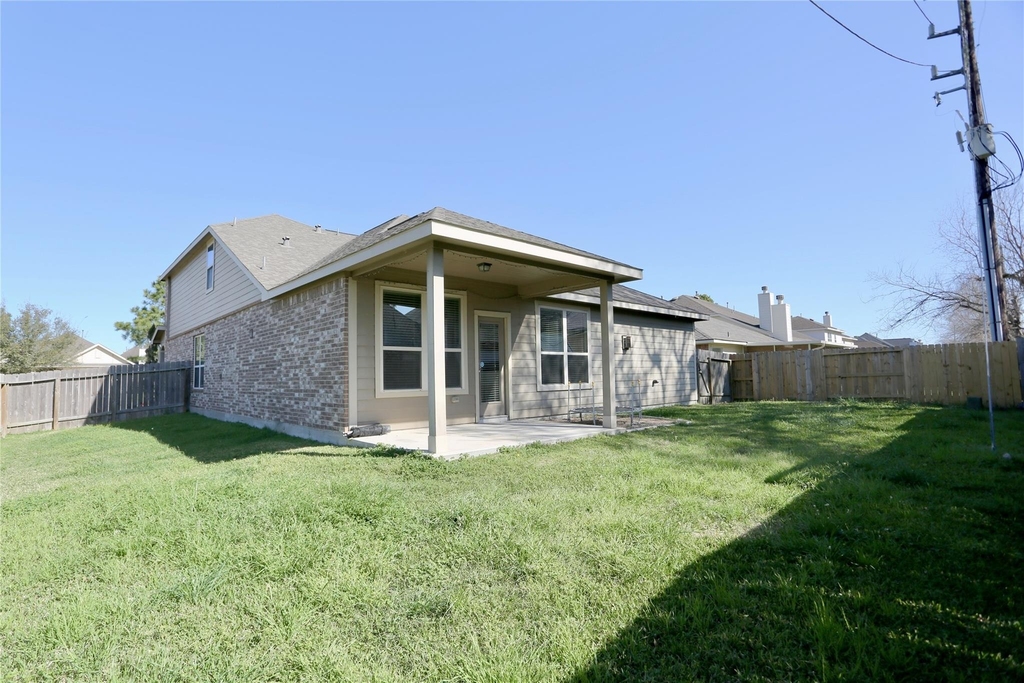 24339 Goodwin Drive - Photo 27