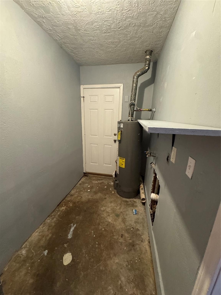 821 Cloverleaf Street - Photo 11