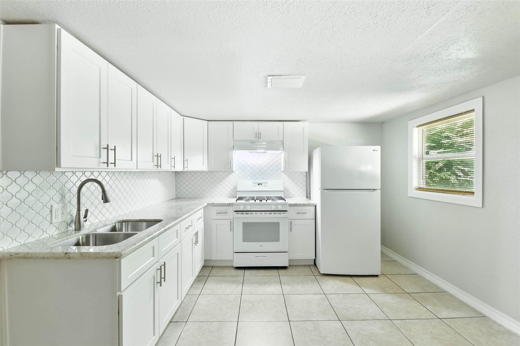 5017 Boicewood Street - Photo 8