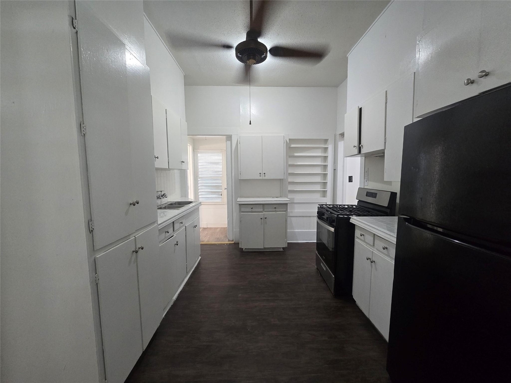 1404 38th Street - Photo 5