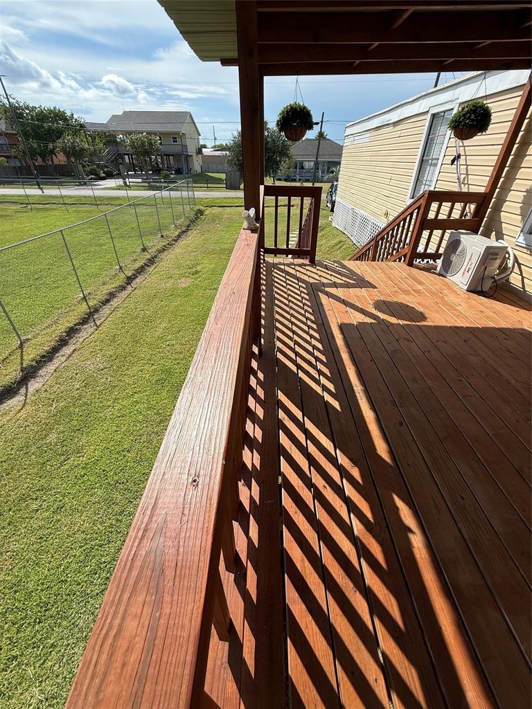 811 6th Street N - Photo 14