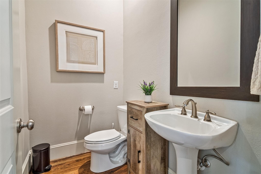 1847 Edwards Street - Photo 15