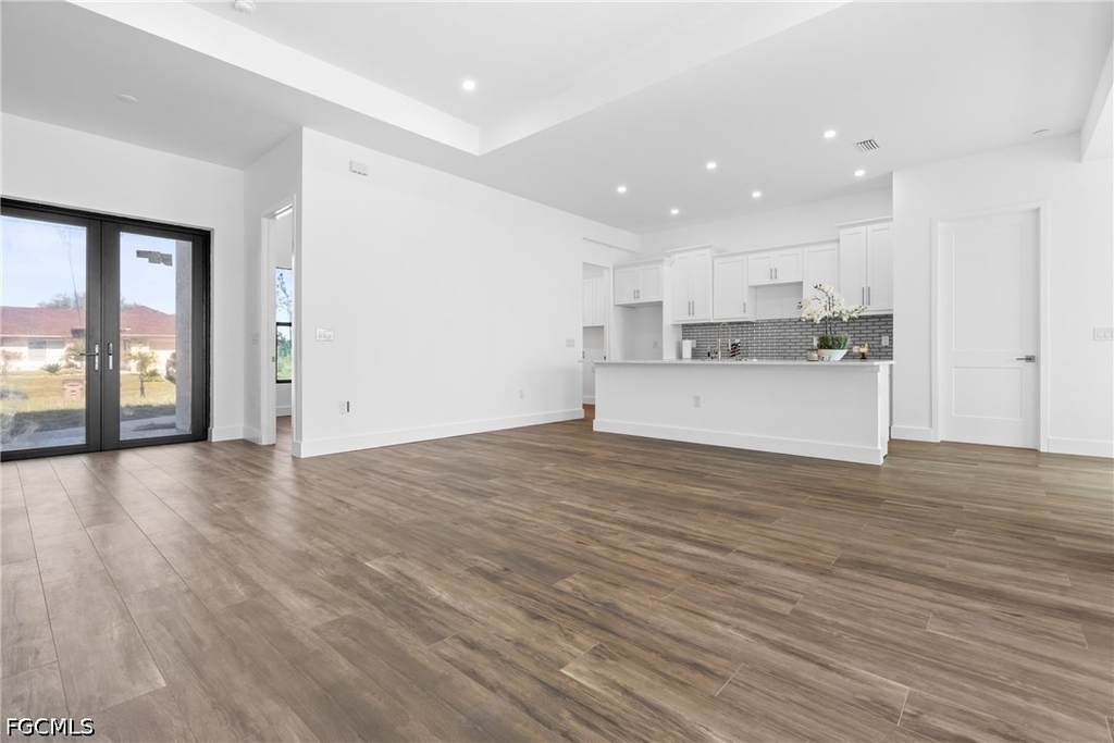 2803 44th Street Sw - Photo 32