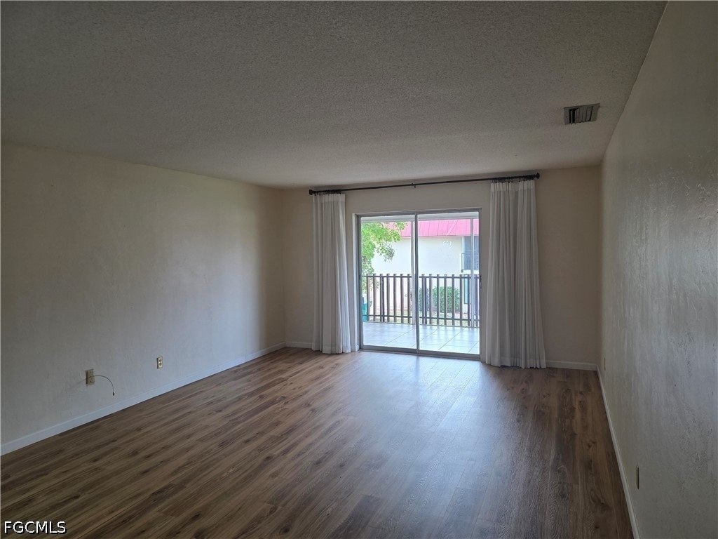 198 Joel Boulevard - Photo 8