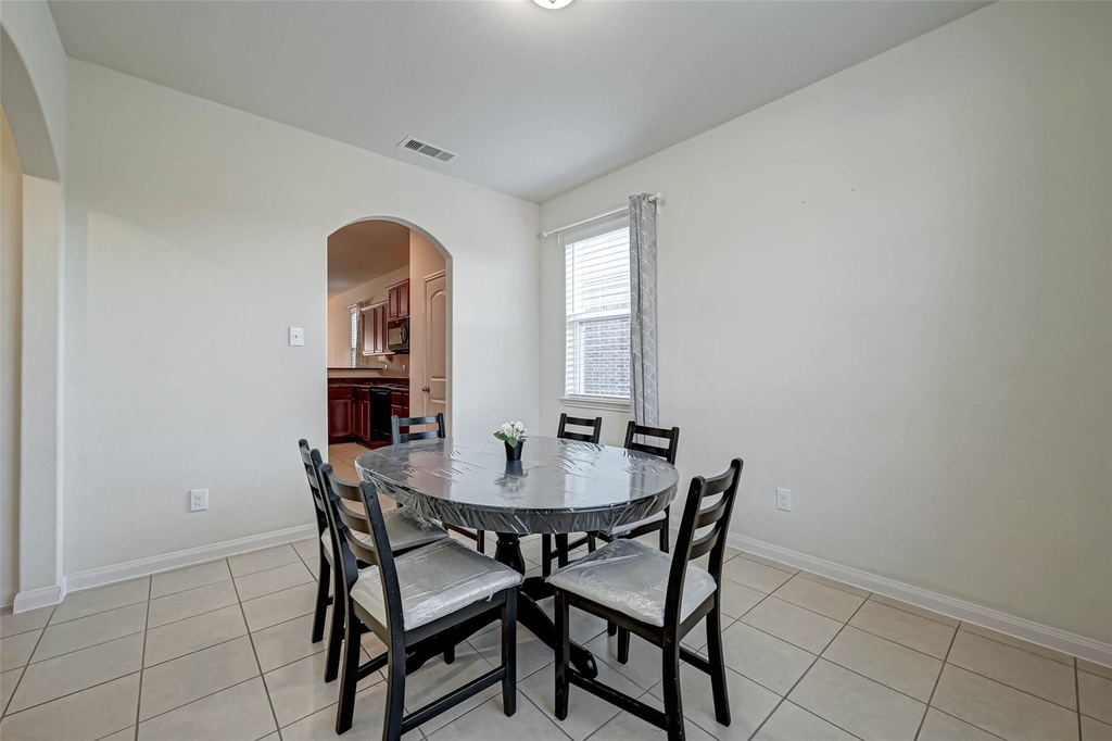 1306 Diamond Drape Drive - Photo 4