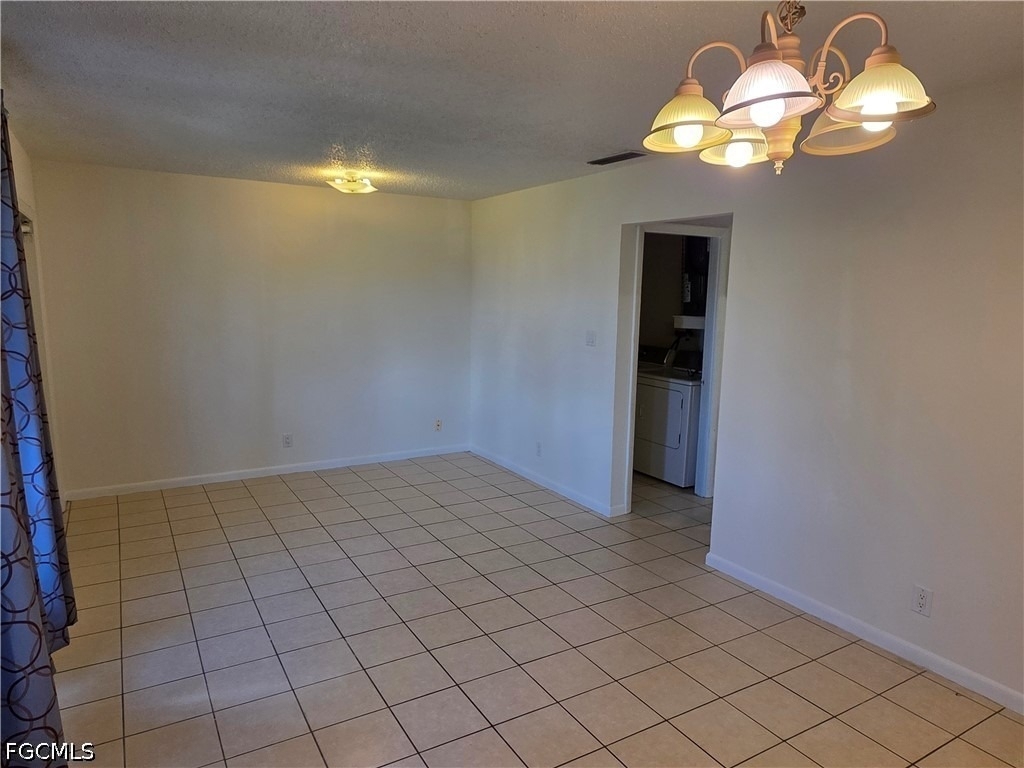 1107 S Loop Boulevard - Photo 2