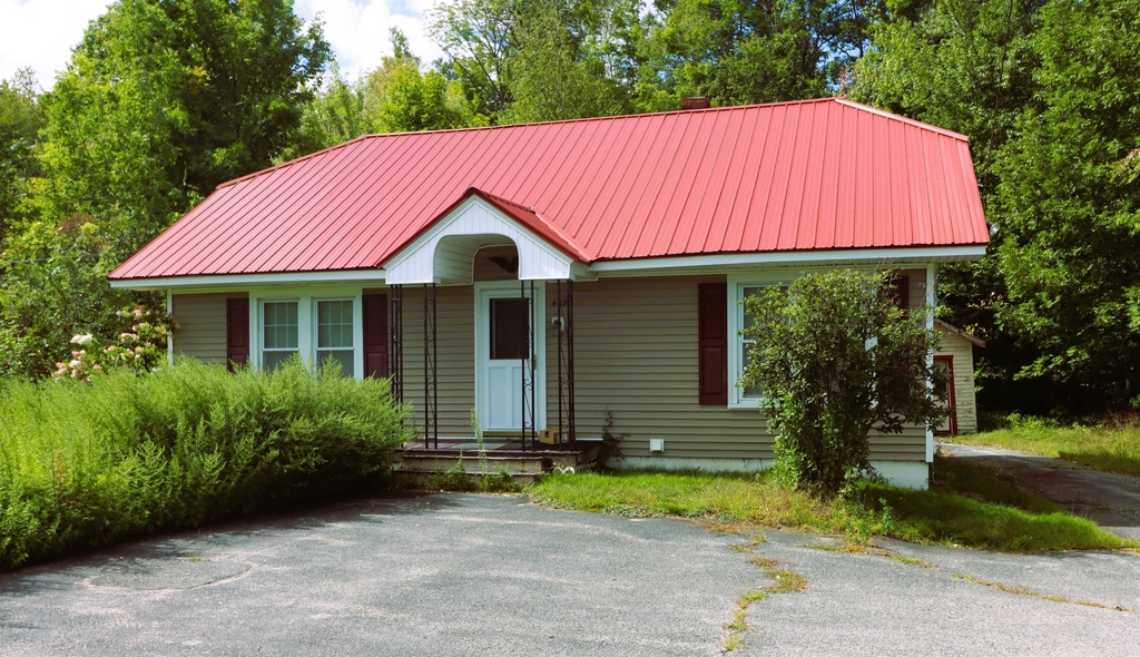 429 Main - Photo 0