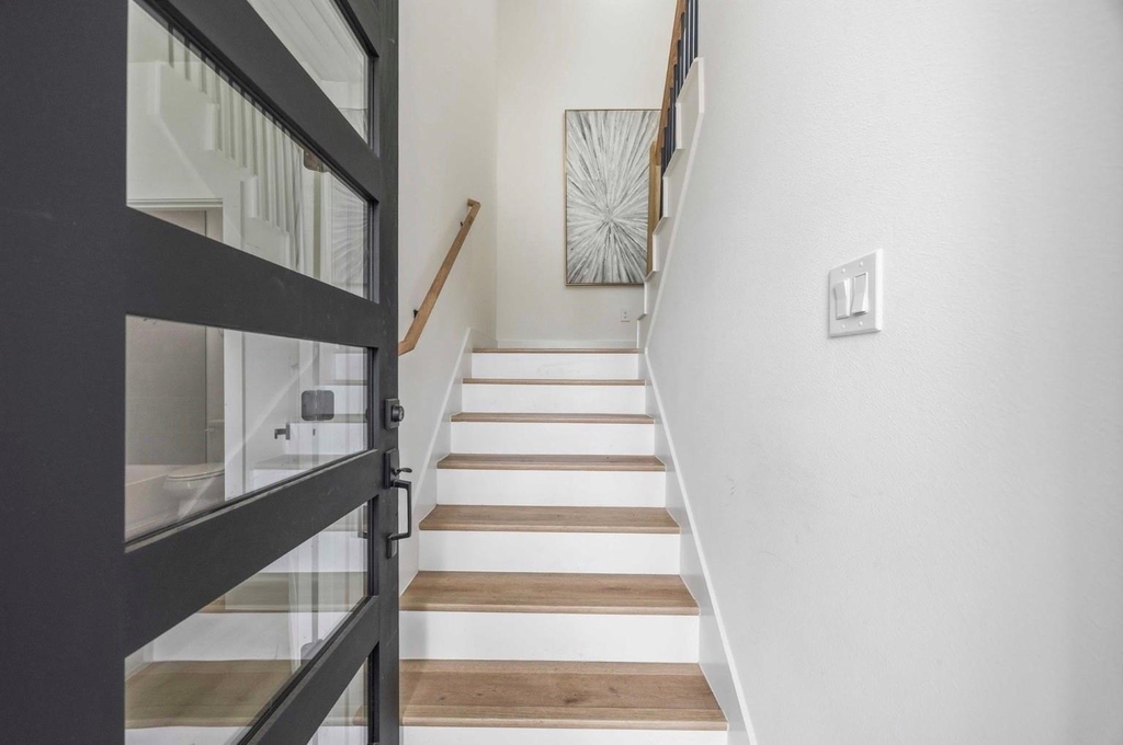 3103 Lelia Street - Photo 3