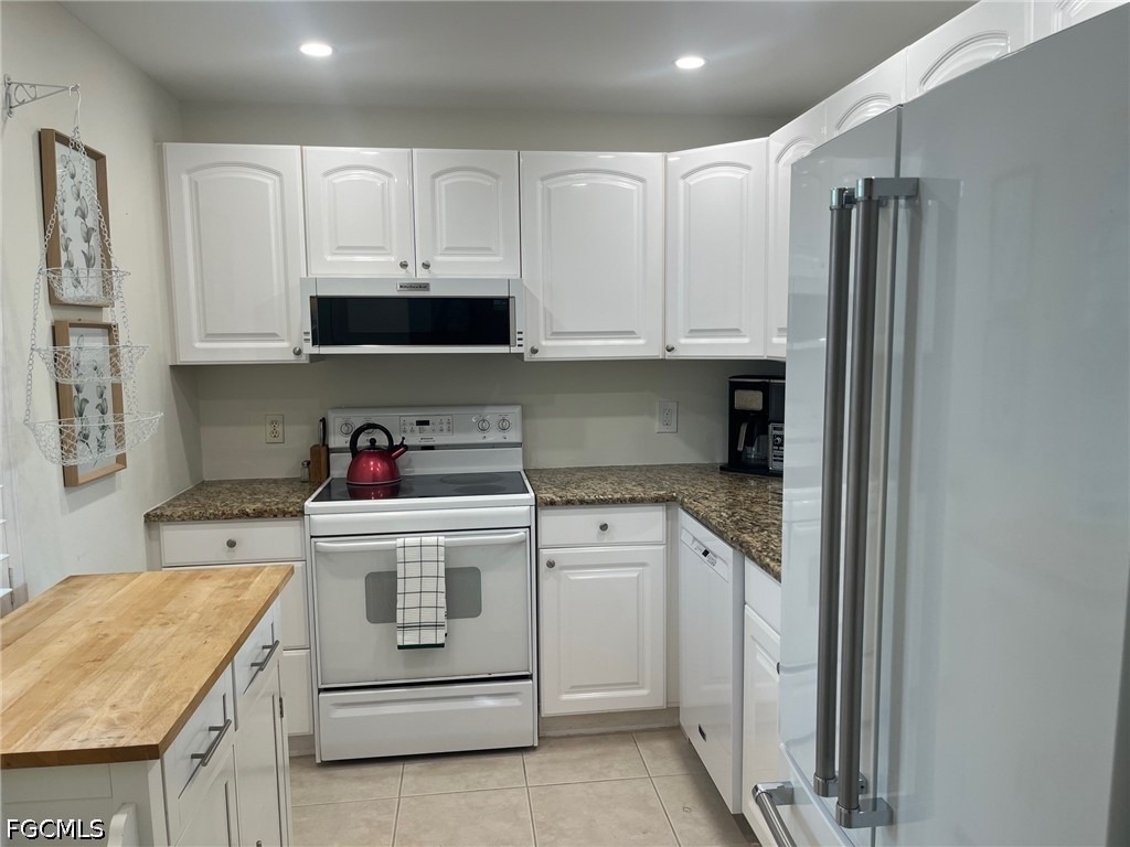 1724 Pine Valley Drive - Photo 2