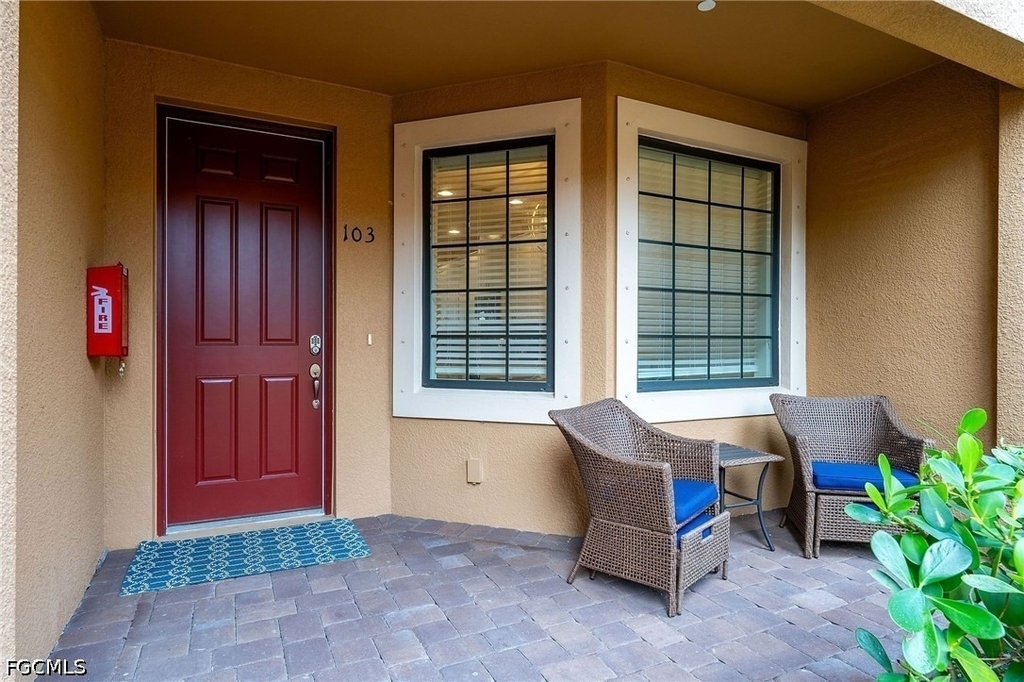 9389 Pocida Court - Photo 20