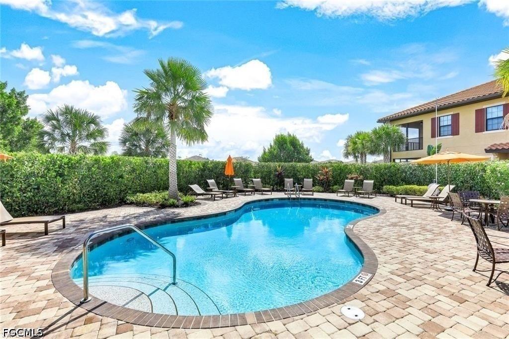 8760 Bellano Court - Photo 32
