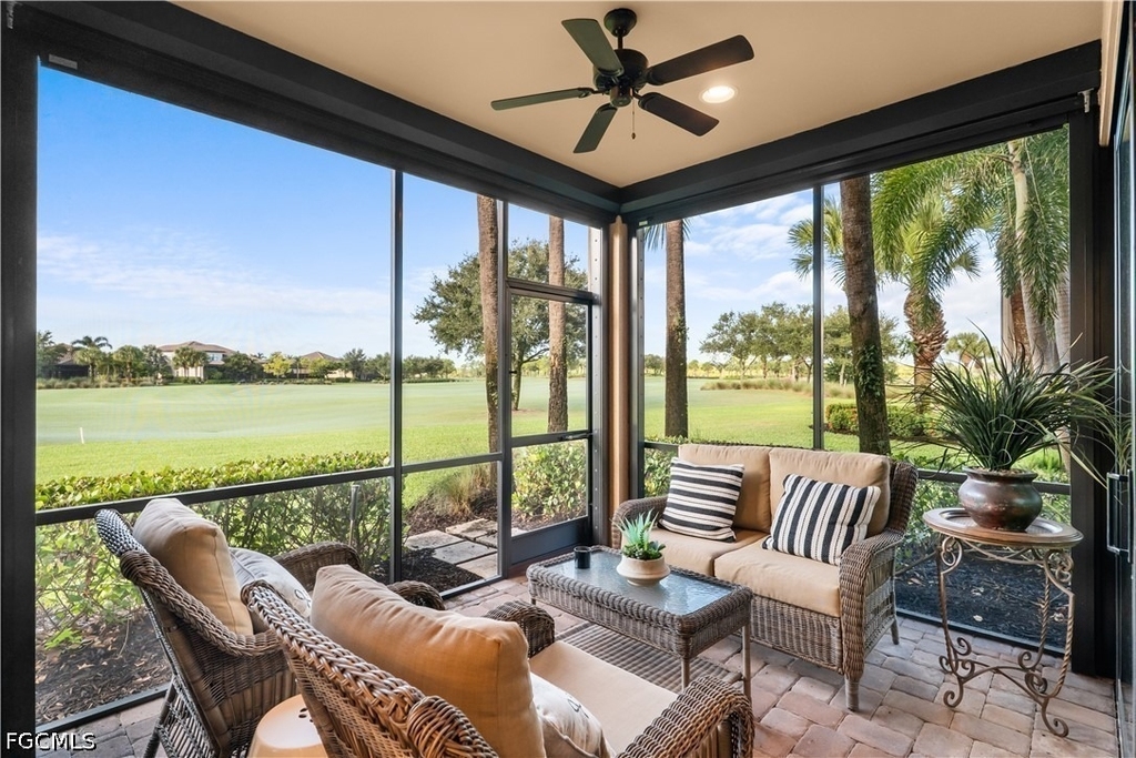 8760 Bellano Court - Photo 11