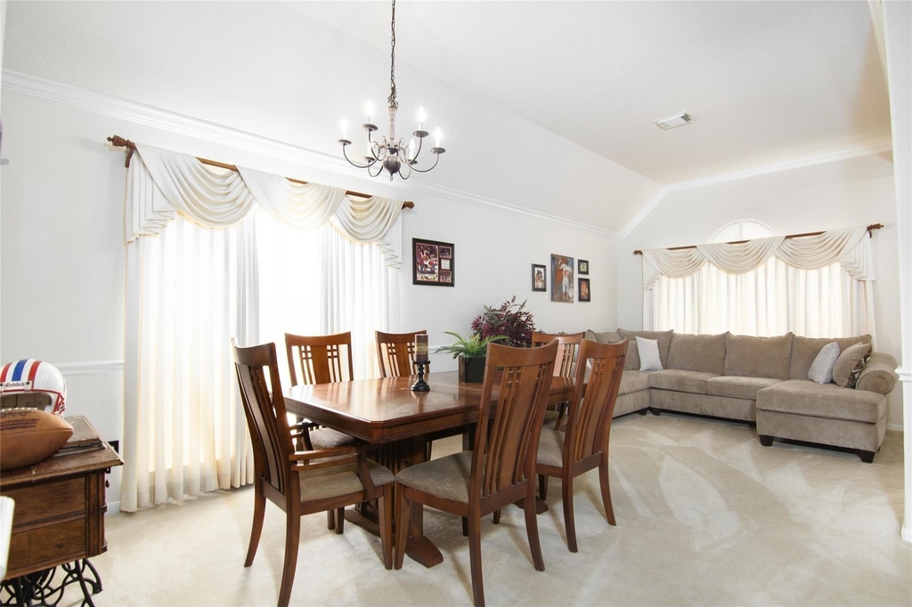 306 King William Drive - Photo 3