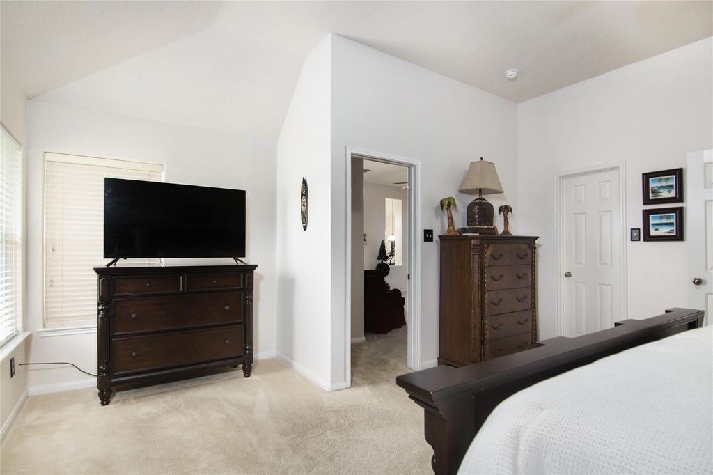 306 King William Drive - Photo 18