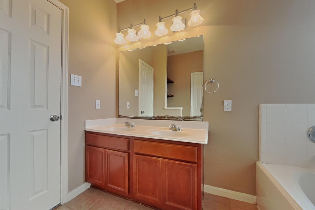 20815 May Showers Circle - Photo 7