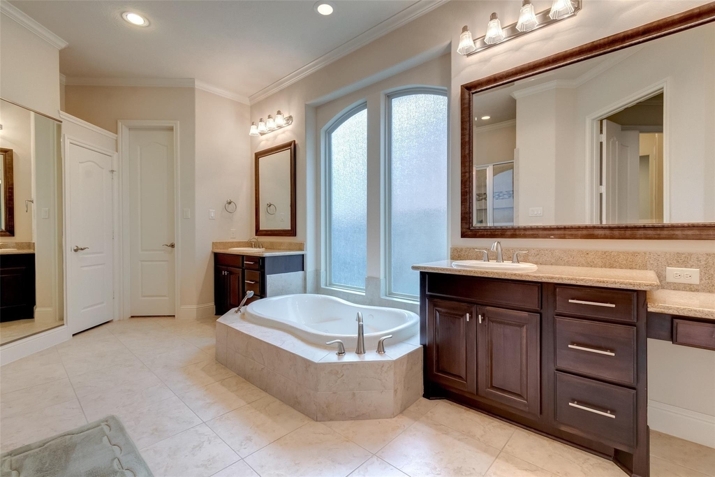 10307 Latta Creek Drive - Photo 34