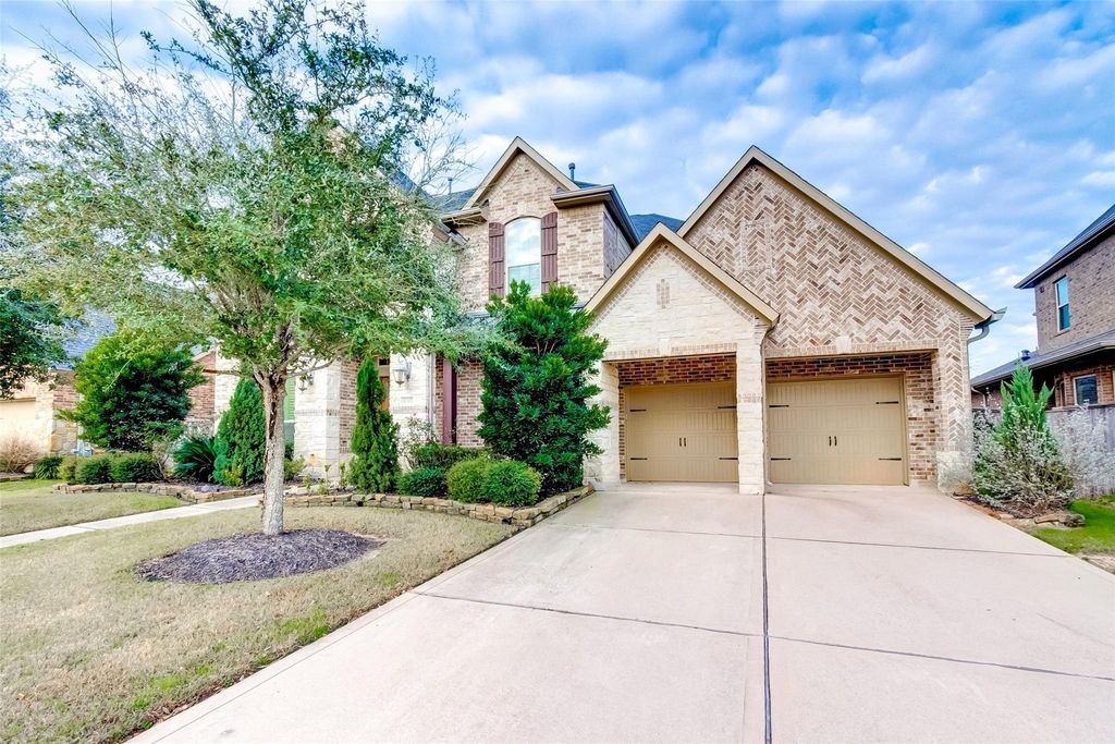 10307 Latta Creek Drive - Photo 1