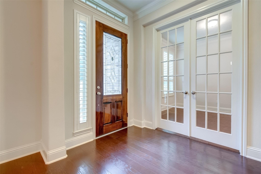 10307 Latta Creek Drive - Photo 5