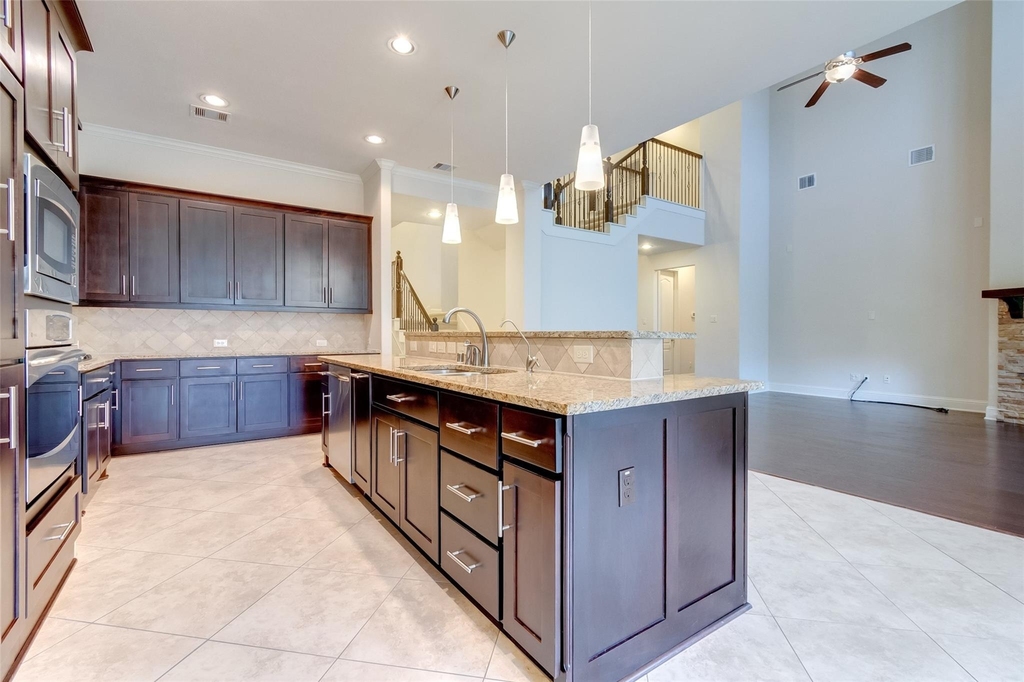 10307 Latta Creek Drive - Photo 16